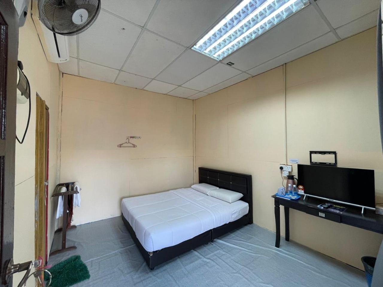 Dgeting Beach Resort Tumpat 外观 照片