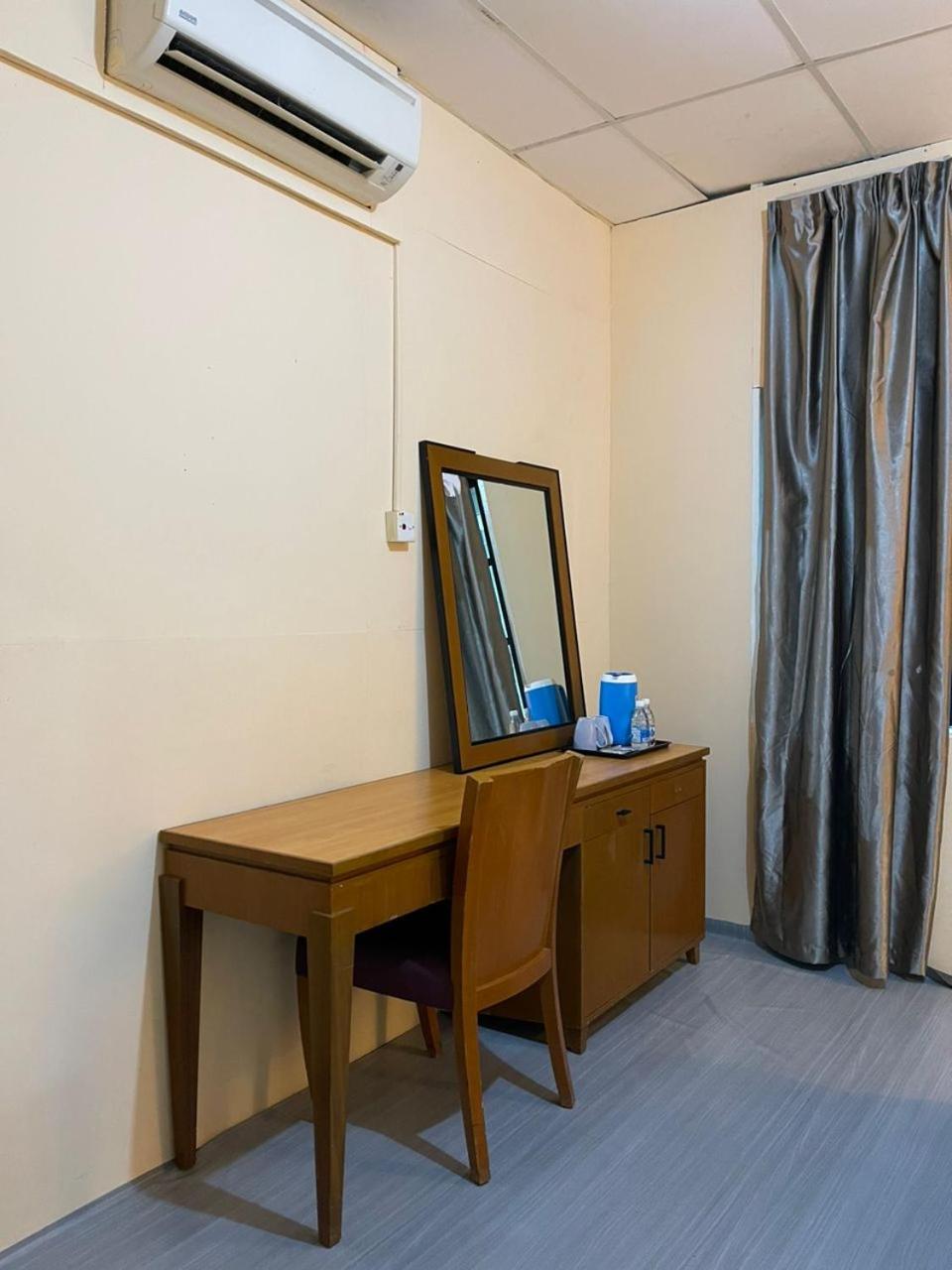 Dgeting Beach Resort Tumpat 外观 照片