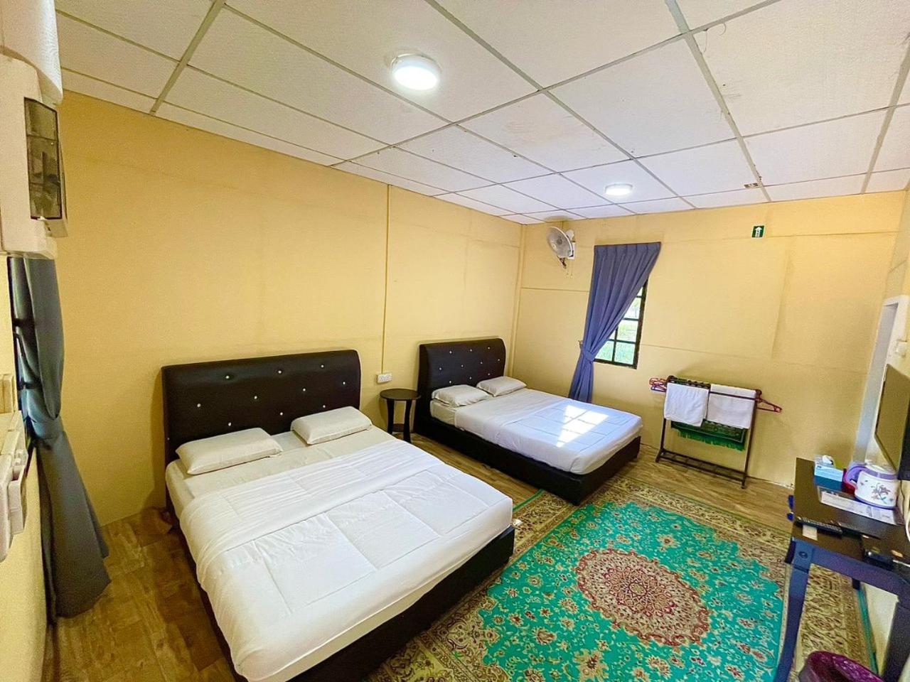 Dgeting Beach Resort Tumpat 外观 照片